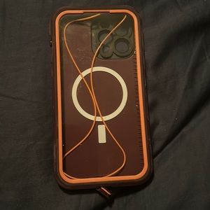 Lifeproof 12/13 Pro Max Case